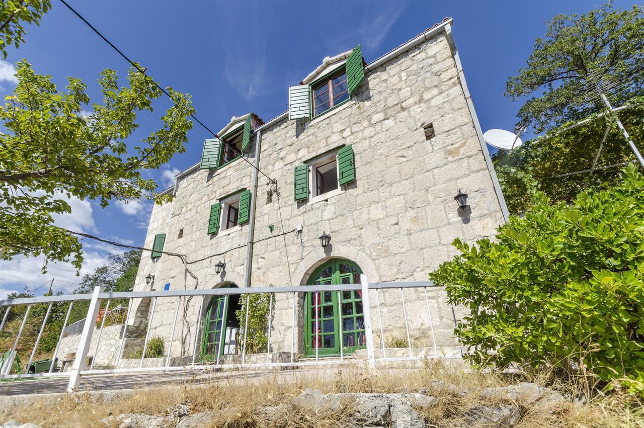 Apartment Boris Gornja Brela Екстериор снимка