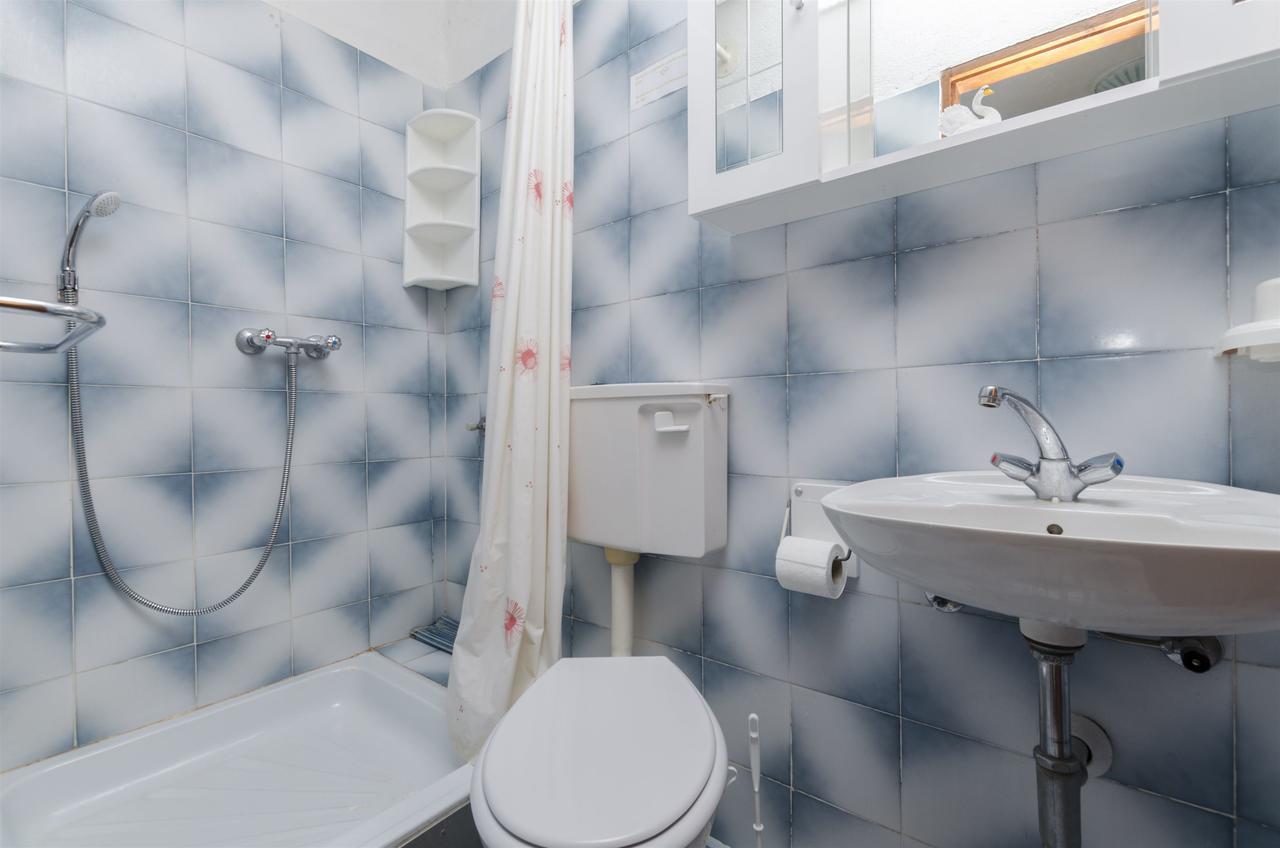 Apartment Boris Gornja Brela Екстериор снимка