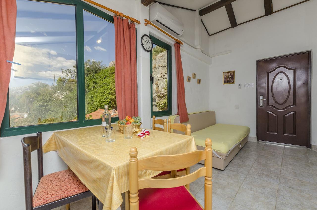 Apartment Boris Gornja Brela Екстериор снимка